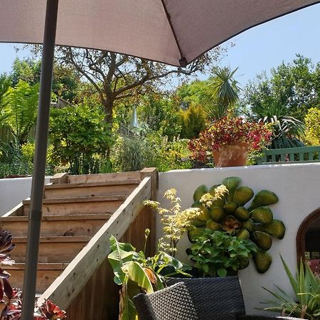 Colourful, Cosy City Home باث المظهر الخارجي الصورة